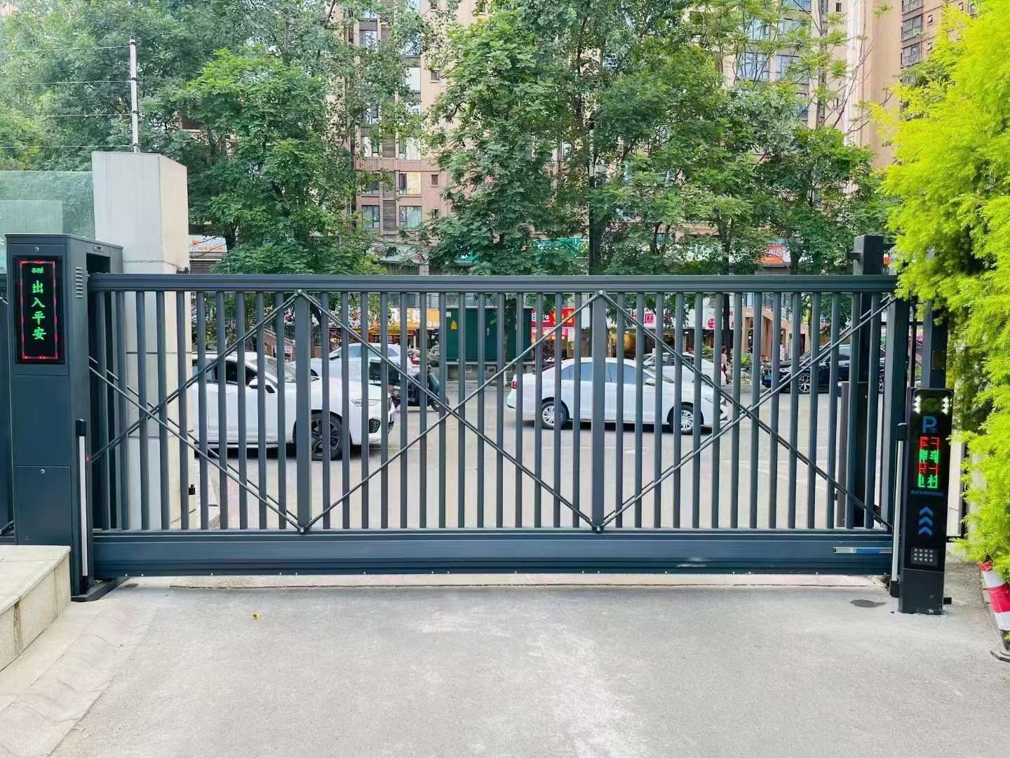 徐州市电动伸缩门